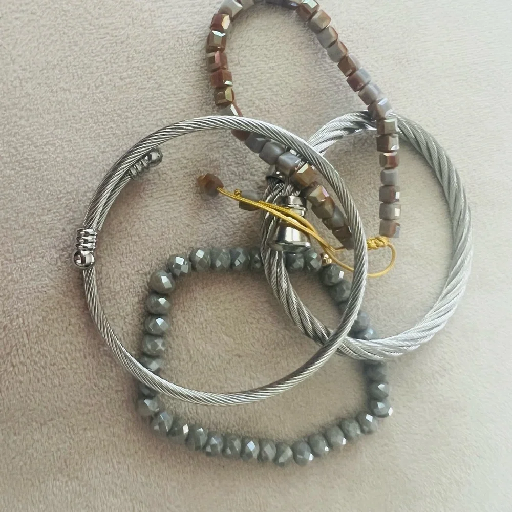 Stackable Bracelet set - Picture 2 of 2